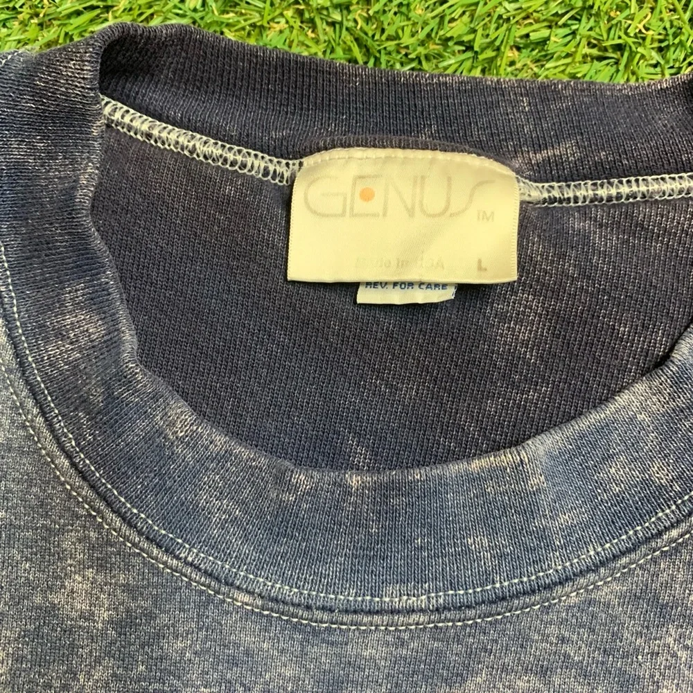 90’s Mickey Mouse Classics embroidered crewneck - Picture 3 of 4